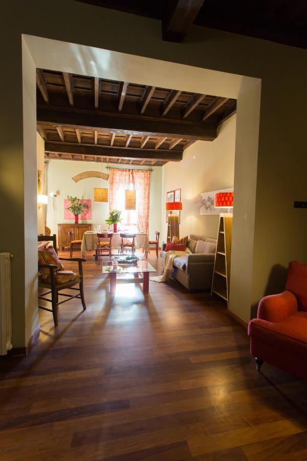 Duomo Luxury Apartment *